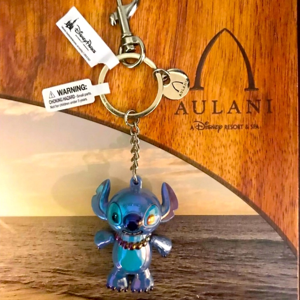 Exclusive Disney keychain/bagcharm from Aulani